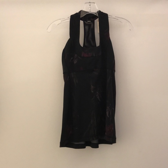 lululemon athletica Tops - Lululemon midnight iris scoop neck tank sz 6 66774 lululemon athletica Tops - Lululemon midnight iris scoop neck tank sz 6 66774